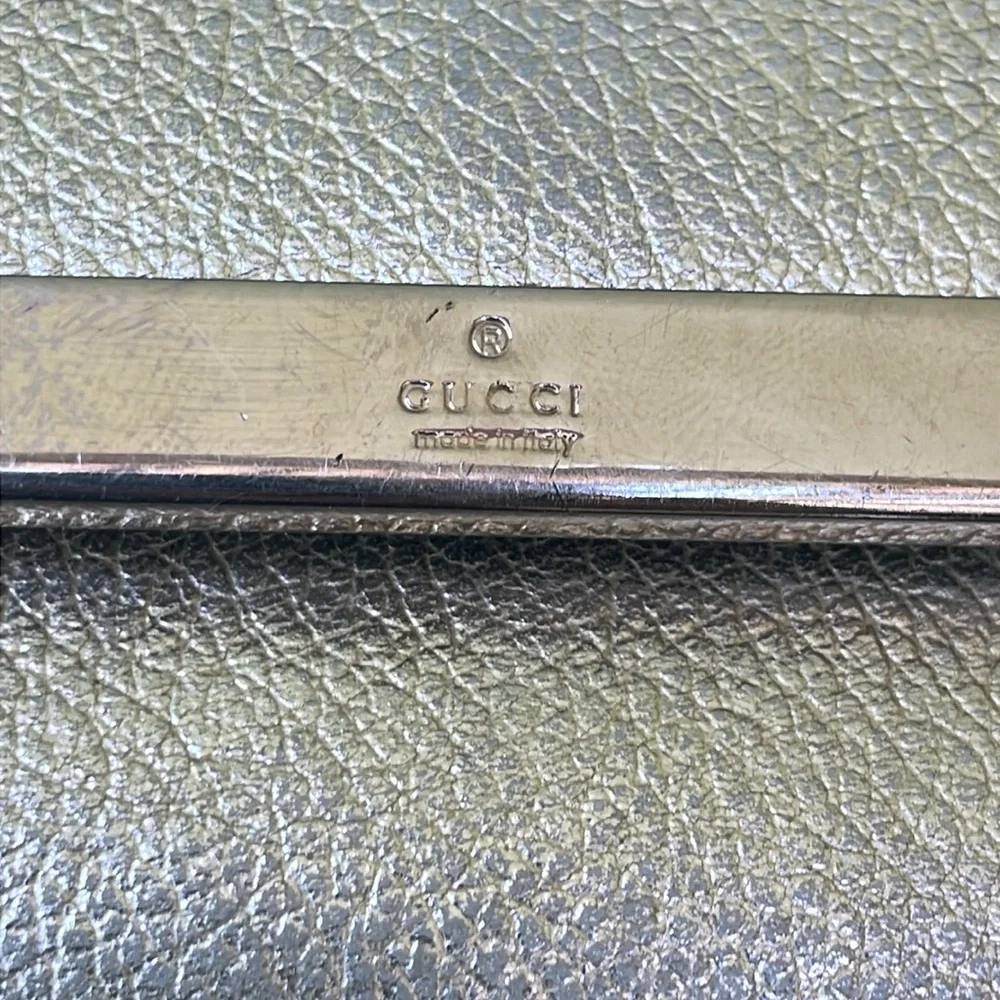 Large Vintage metallic gold Gucci pebbled leather wallet - Picture 2 of 12